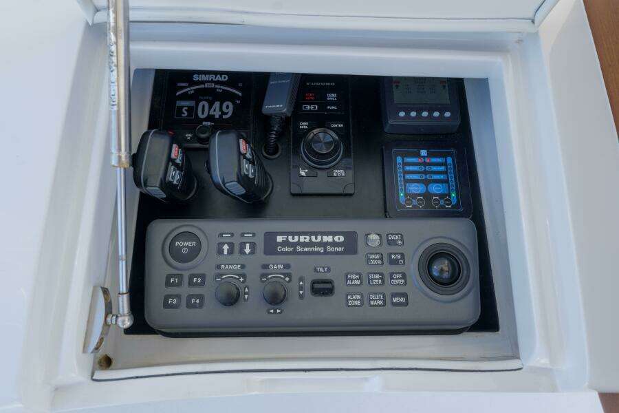 Sportin Life 59ft Spencer Yacht For Sale