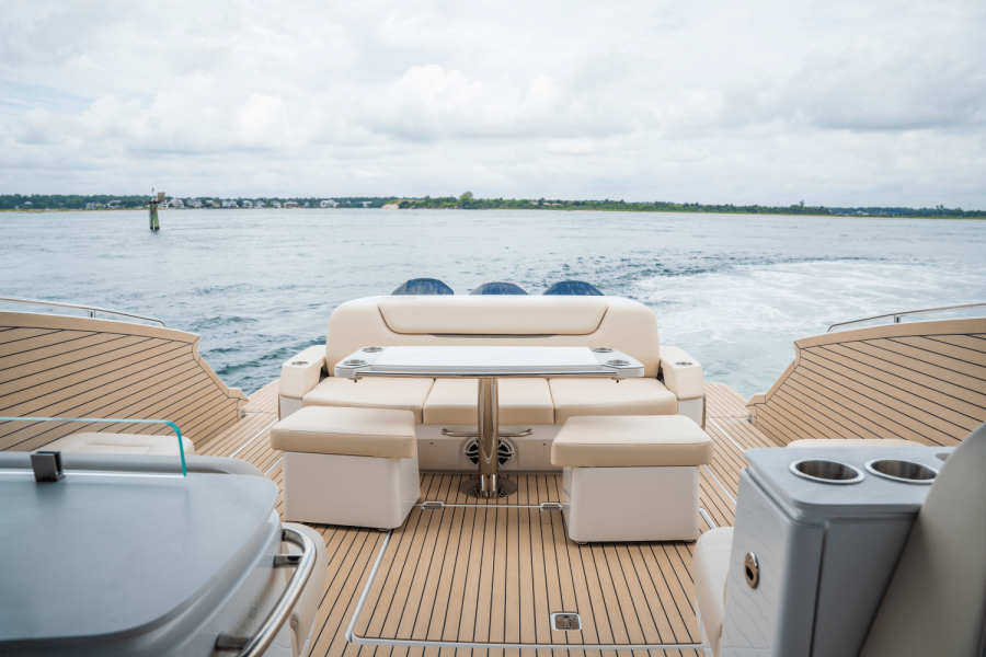 50ft Cruisers Yachts Yacht For Sale