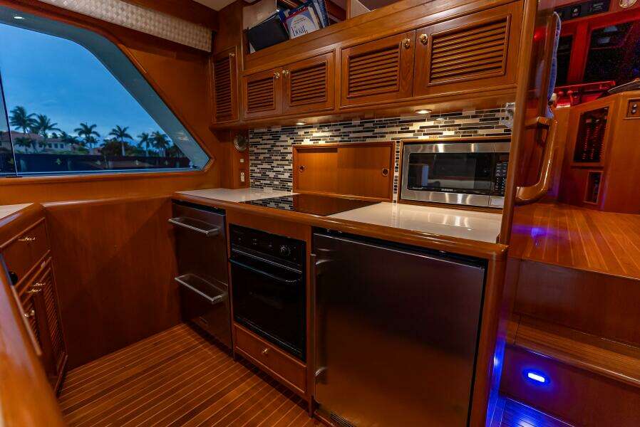 MOUNTAIN MERMAID 54ft Offshore Yachts Yacht For Sale
