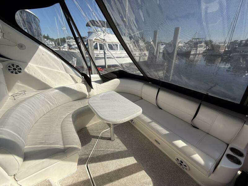 40ft Cruisers Yachts Yacht For Sale