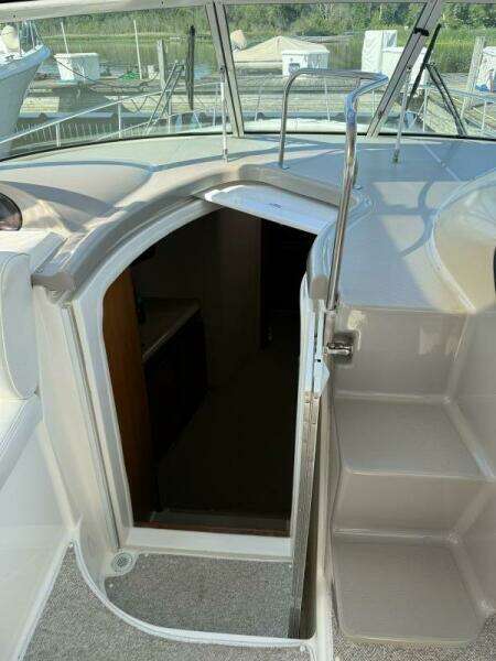 40ft Cruisers Yachts Yacht For Sale