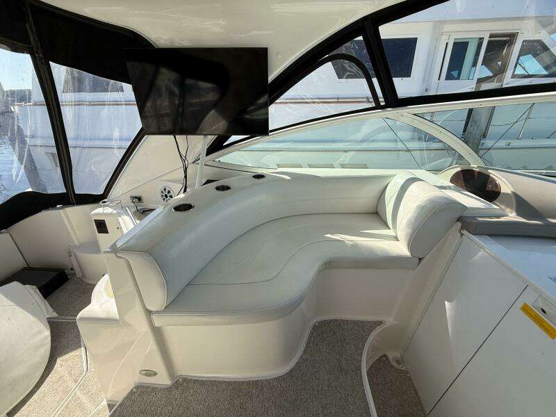 40ft Cruisers Yachts Yacht For Sale