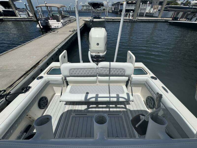 27ft ShearWater Yacht For Sale