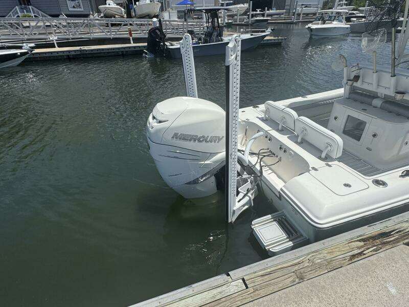 27ft ShearWater Yacht For Sale
