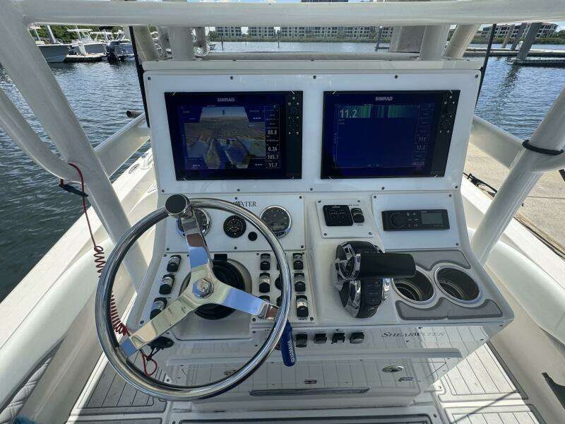 27ft ShearWater Yacht For Sale