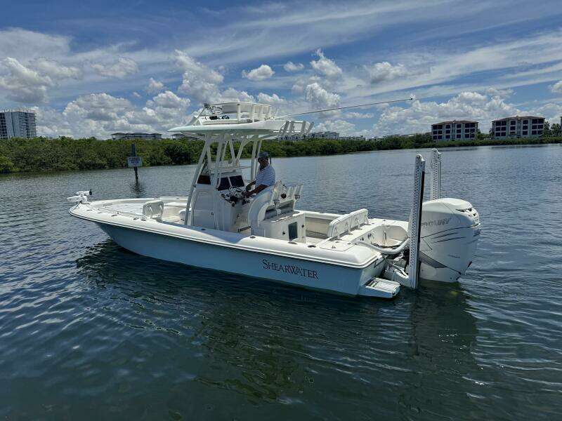 27ft ShearWater Yacht For Sale