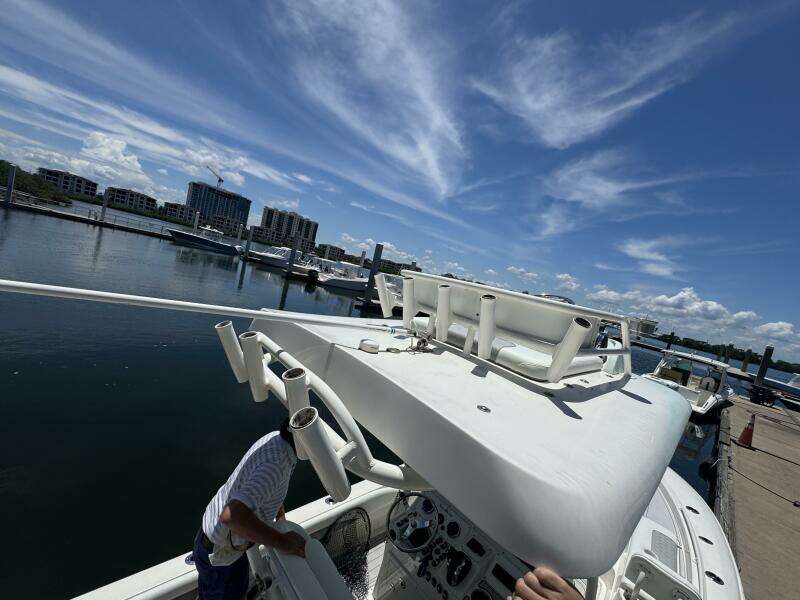 27ft ShearWater Yacht For Sale