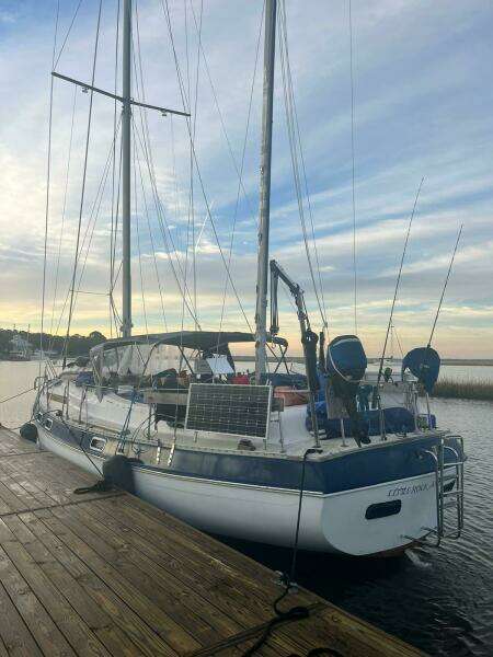 Tohi 41ft Morgan Yacht For Sale