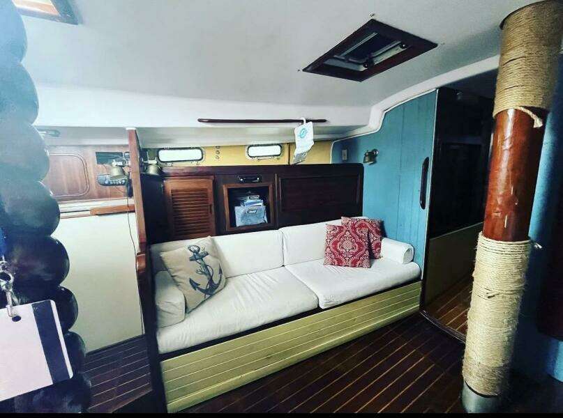 Tohi 41ft Morgan Yacht For Sale