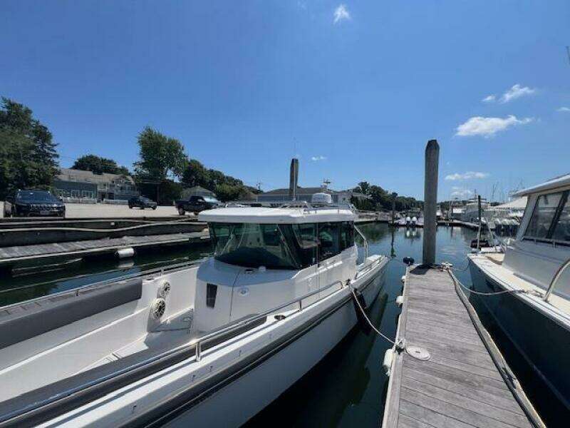 28ft Axopar Yacht For Sale