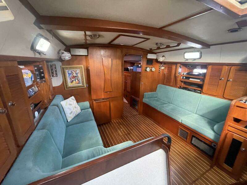 Traveller 47ft Caliber Yacht For Sale