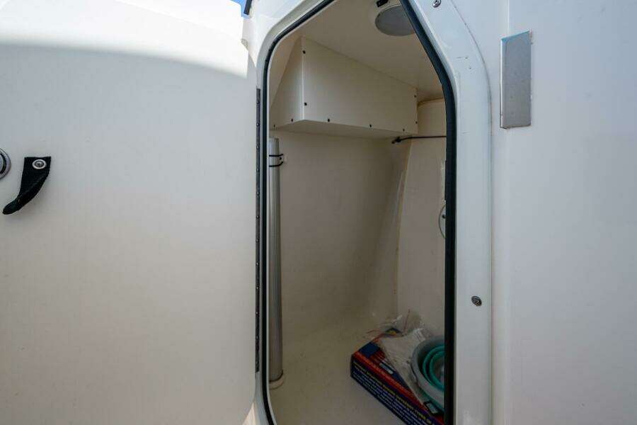 26ft Pursuit Yacht For Sale