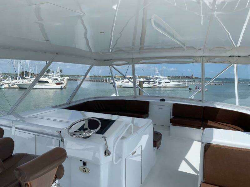 2006 Hatteras Yachts 68 Convertible Big Game