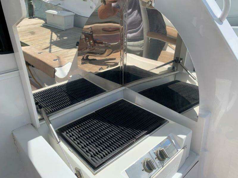 2006 Hatteras Yachts 68 Convertible Big Game