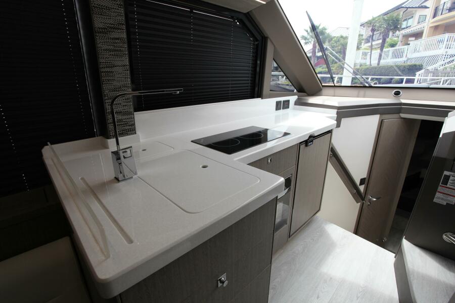 2025 Galeon