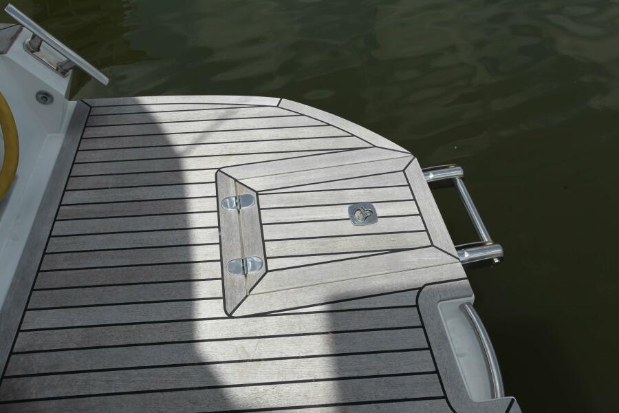 2025 Galeon