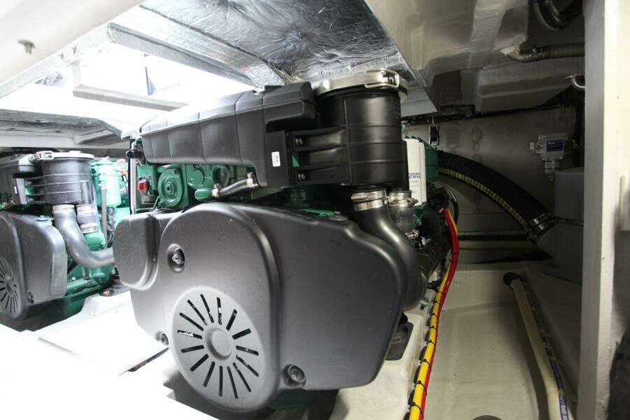 What Me Worry 40ft Galeon Yacht For Sale