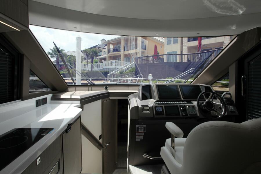 2025 Galeon