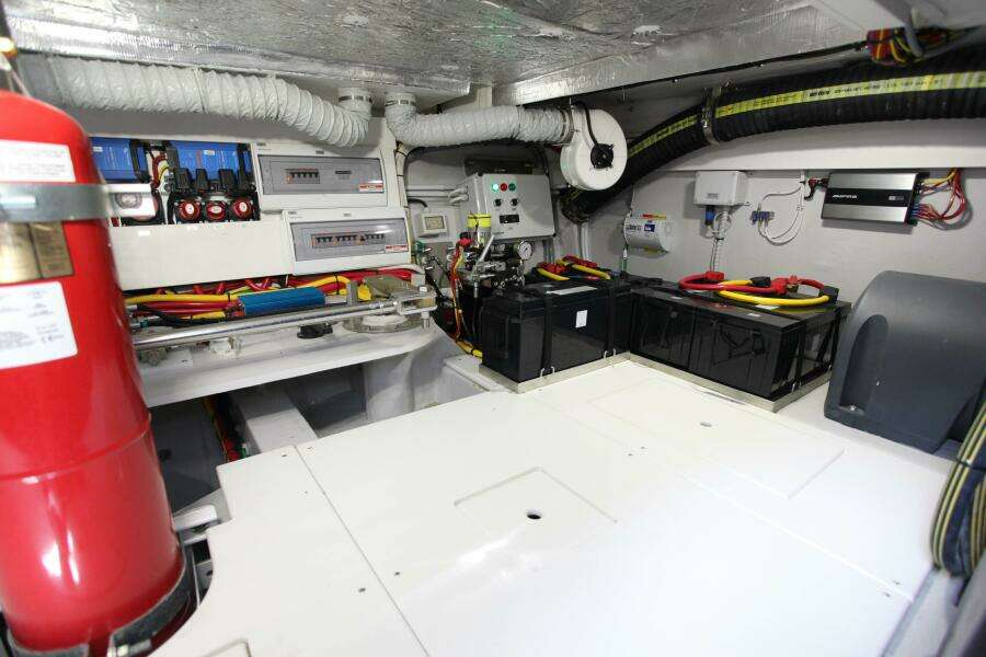 What Me Worry 40ft Galeon Yacht For Sale