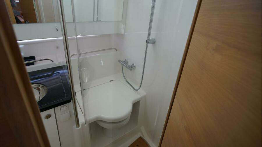 In Stock 2024 Nimbus T11 260 40ft Nimbus Yacht For Sale