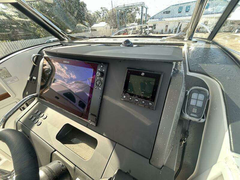 In Stock 2024 Nimbus T9 142 30ft Nimbus Yacht For Sale