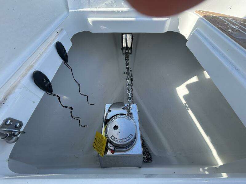 In Stock 2024 Nimbus T9 142 30ft Nimbus Yacht For Sale