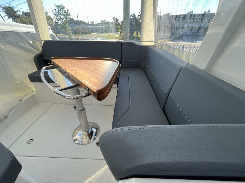 30' 2024 Nimbus Weekender 9