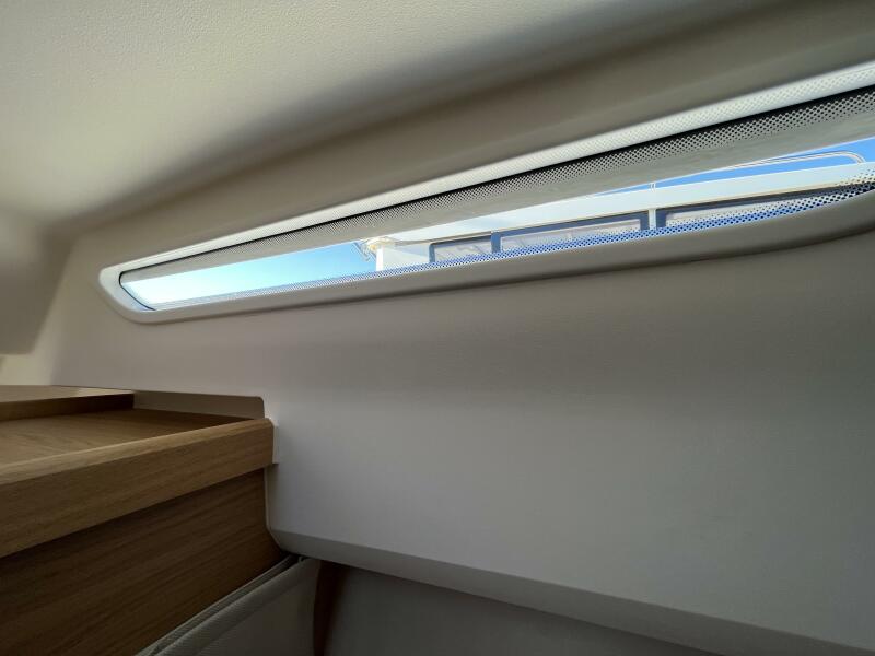 30' 2024 Nimbus Weekender 9