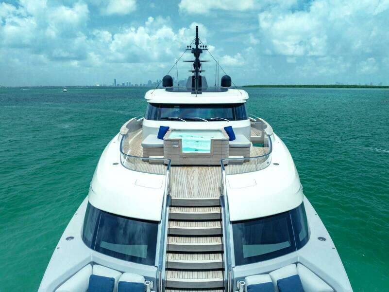 LEGACY 96ft Sanlorenzo Yacht For Sale