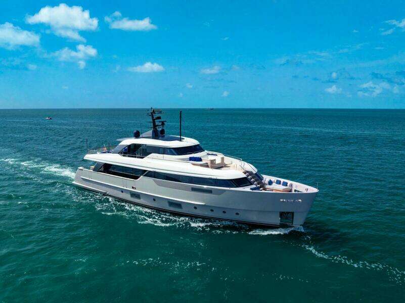 LEGACY 96ft Sanlorenzo Yacht For Sale