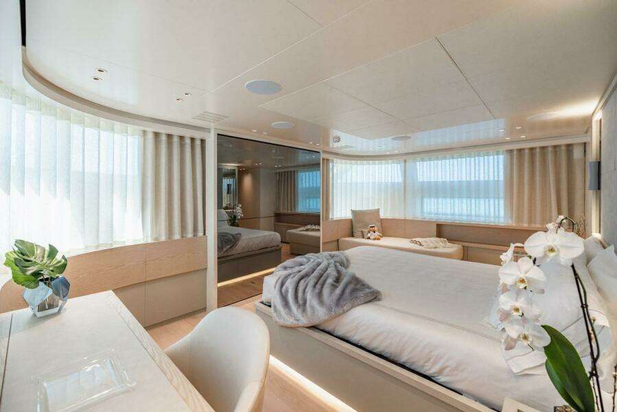 LEGACY 96ft Sanlorenzo Yacht For Sale