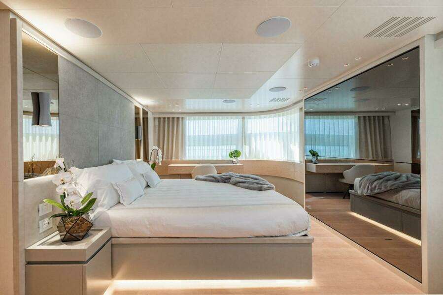 LEGACY 96ft Sanlorenzo Yacht For Sale