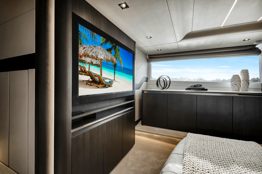 56ft Galeon Yacht For Sale