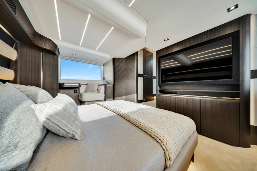 56ft Galeon Yacht For Sale