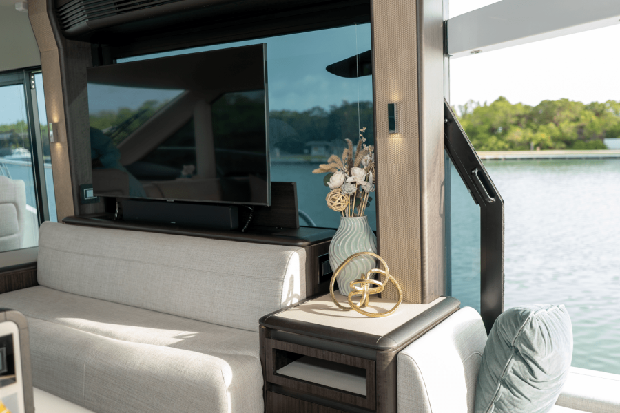 56ft Galeon Yacht For Sale