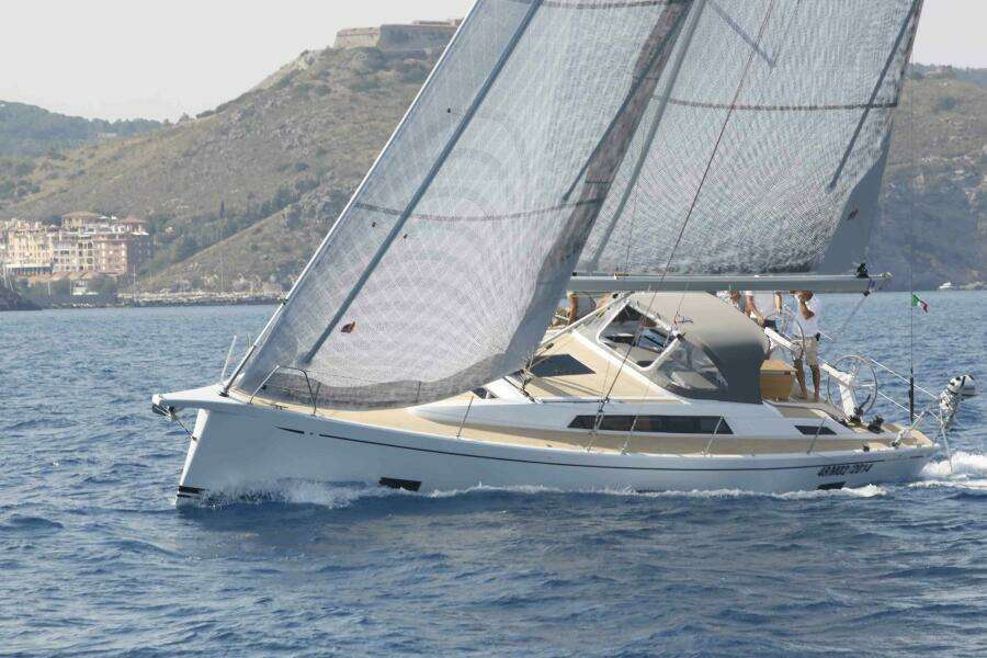 42ft Grand Soleil Yacht For Sale