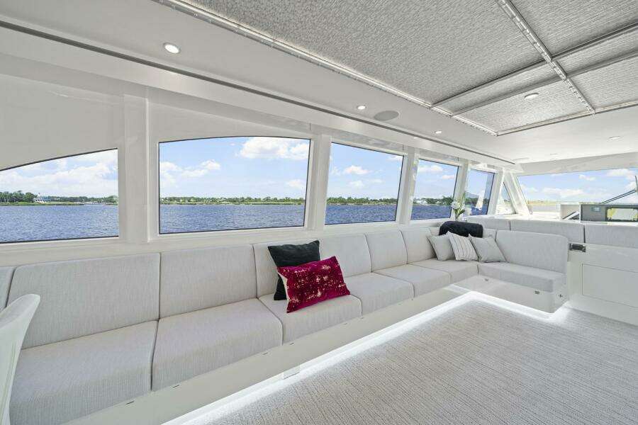 Skylounge Port Side Seating  