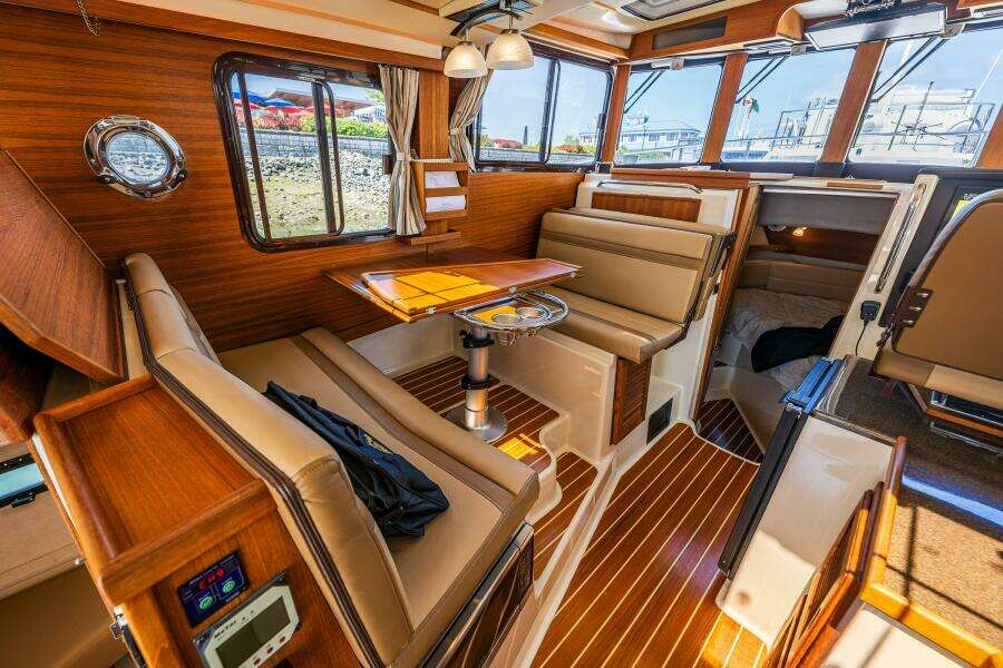 31ft Ranger Tugs Yacht For Sale
