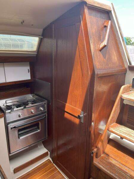 Namaste 34ft Catalina Yacht For Sale