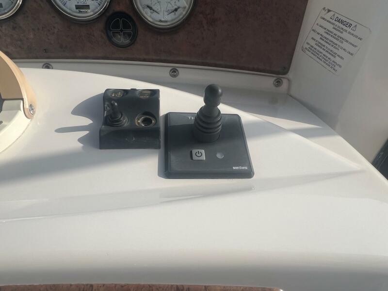 2006 Silverton 35 MY