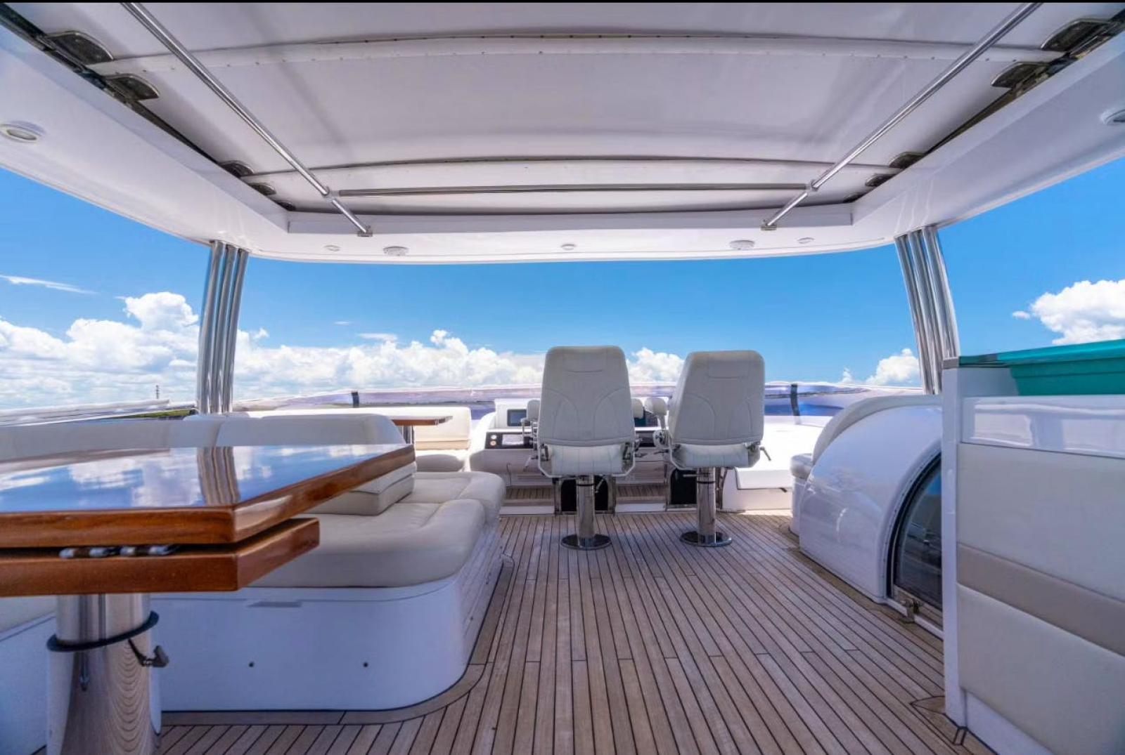 2011 Princess Yachts 