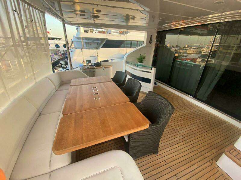 VIXEN 85ft Princess Yachts Yacht For Sale