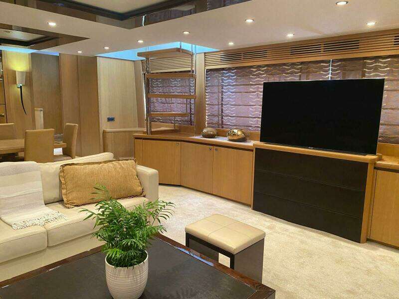 VIXEN 85ft Princess Yachts Yacht For Sale