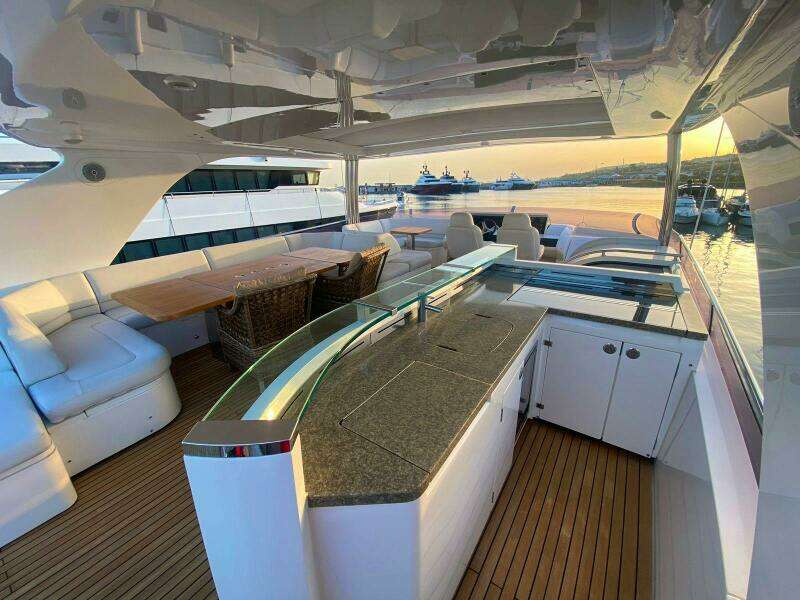 VIXEN 85ft Princess Yachts Yacht For Sale