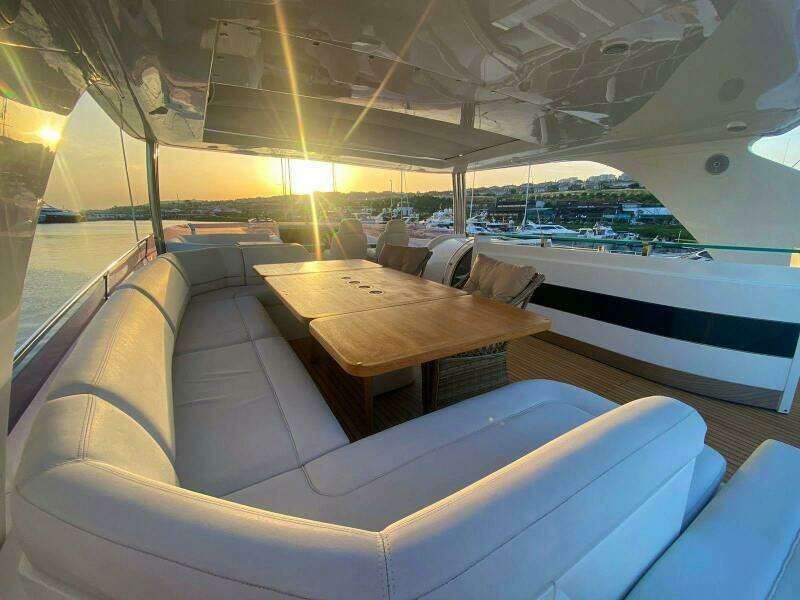 VIXEN 85ft Princess Yachts Yacht For Sale