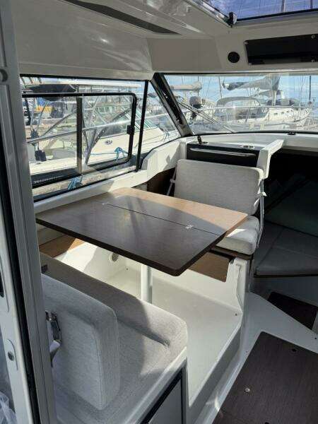 26ft Jeanneau Yacht For Sale