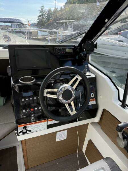 26ft Jeanneau Yacht For Sale