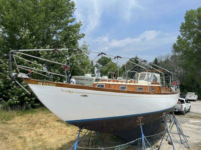 Gabrielle 40ft Cheoy Lee Yacht For Sale