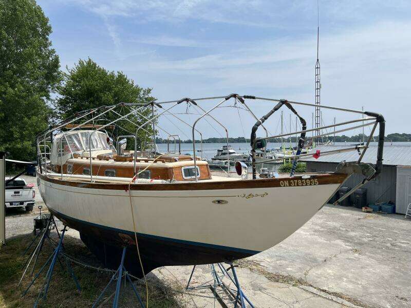 Gabrielle 40ft Cheoy Lee Yacht For Sale