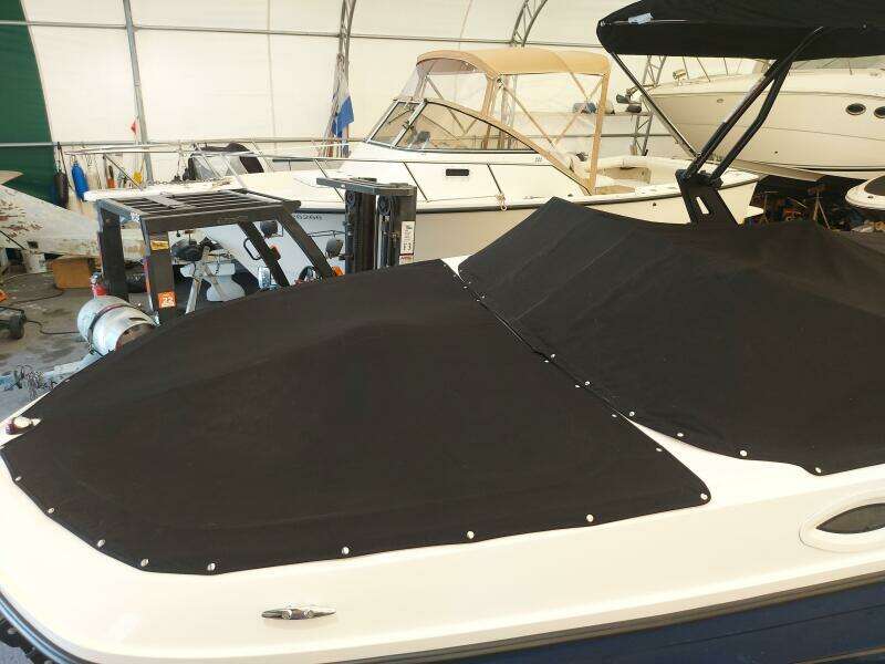 22ft Bayliner Yacht For Sale